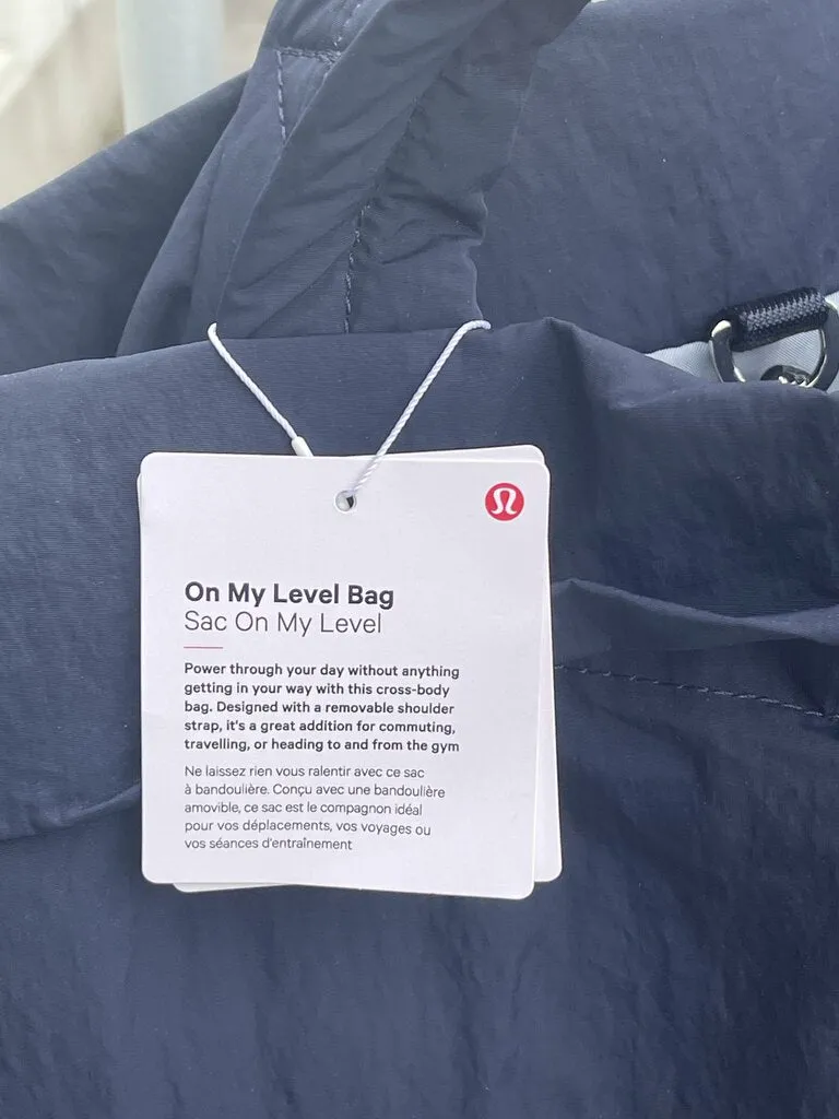 Lululemon on my level Handbag NWT